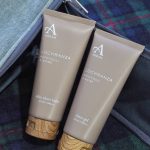 Travel Essentials: Arran Lochranza Wash Bag